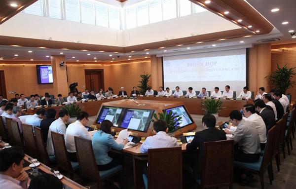 Chấn chỉnh chế độ tham dự các cuộc họp của UBND Thành phố 